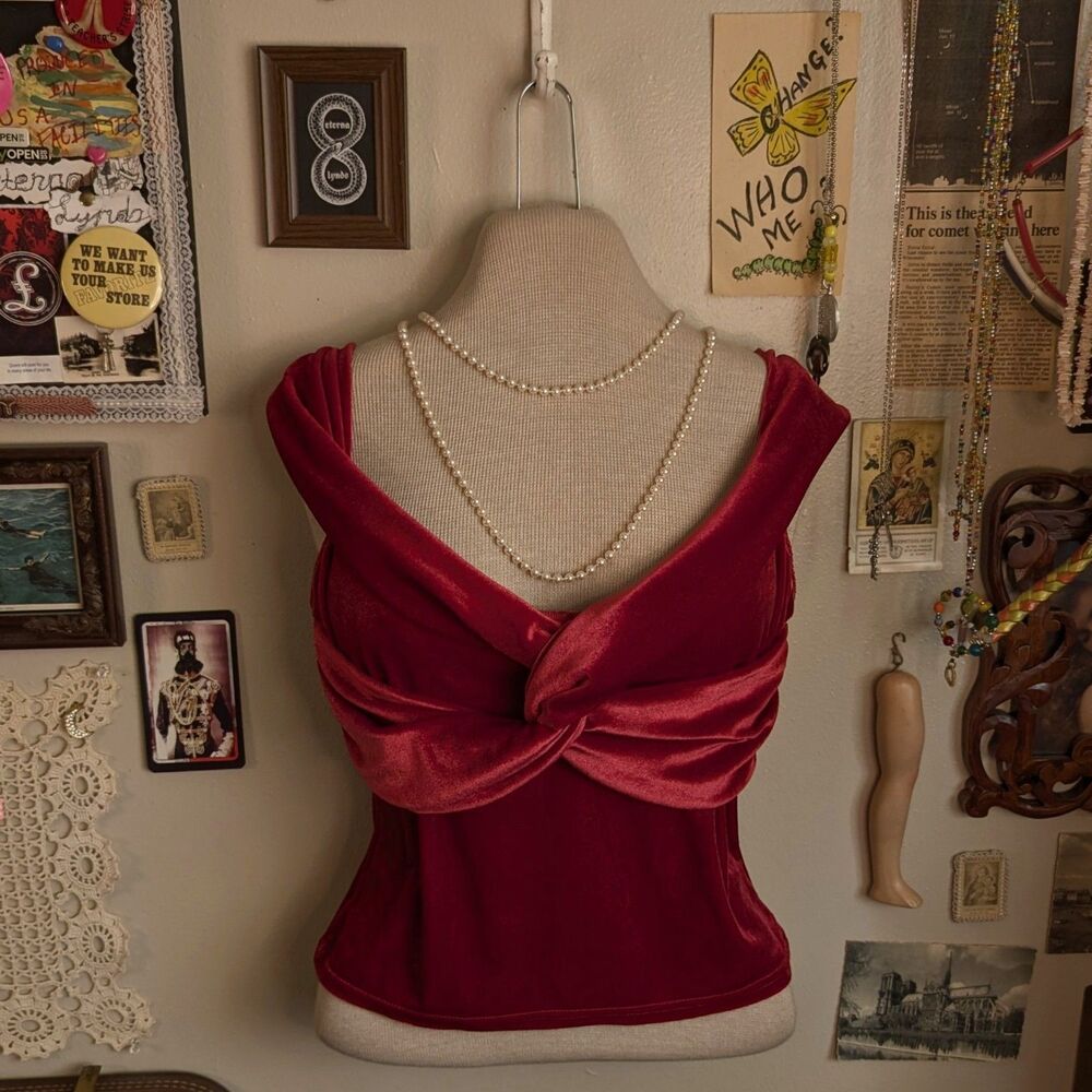 Red Velvet Off Shoulder Crop Top Women's Medium
